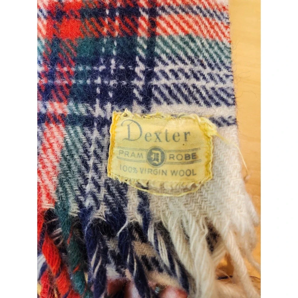 vtg Dexter Pram Robe Blanket 100% Virgin Wool Plaid Throw Fringe Red Blue Green‎